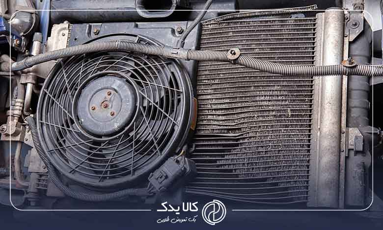 چگونه سوراخ رادیاتور ماشین را بگیریم